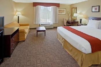 Holiday Inn Express WASHINGTON DC EAST-ANDREWS AFB