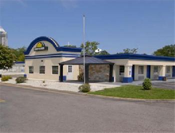 Days Inn Virginia Beach Town Center