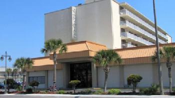 Castaways Beach Resort