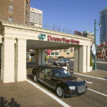 DoubleTree by Hilton Memphis Downtown