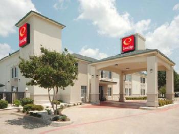 Econo Lodge Inn & Suites