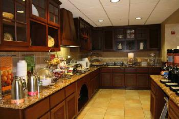 Hampton Inn  Suites DallasDFW ARPT WSH 183 Hurst