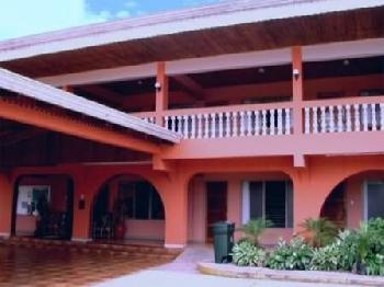 HOTEL AND COUNTRY CLUB SUERRE
