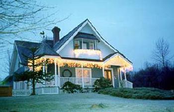 Tayberry Victorian Cottage Bed
