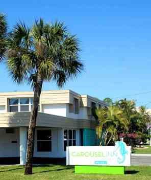 Carousel Beach Inn