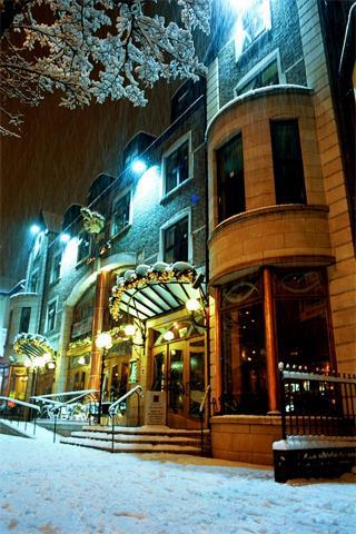 Madisons Hotel