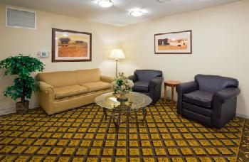Candlewood Suites MILWAUKEE BROWN DEER