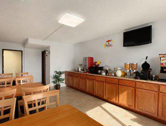 Super 8 Emporia
