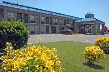 BEST WESTERN Luxury Inn & Suites