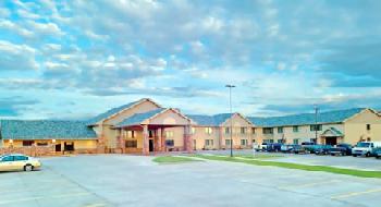 AmericInn Mitchell