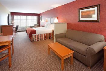 Holiday Inn Express Hotel & Suites LOVELAND
