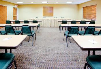 Holiday Inn Express Hotel & Suites ROCKY MOUNT/SMITH MTN LAKE