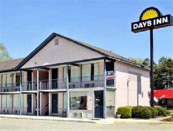 Days Inn Waynesboro