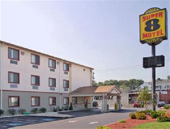 Super 8 York