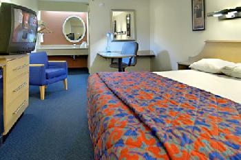 Red Roof Inn Milford