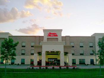 Hampton Inn  Suites Dumas