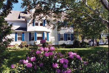 Atlantic Birches Inn