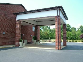 Holiday Inn Express Hotel & Suites DAHLGREN