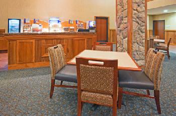 Holiday Inn Express Hotel & Suites MOUNTAIN IRON (VIRGINIA)