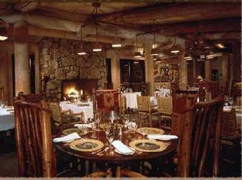 Sun Mountain Lodge