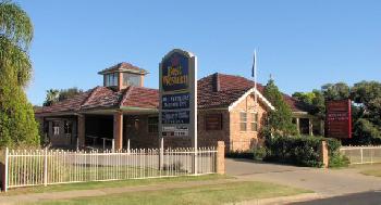 BEST WESTERN PLUS All Settlers Motor Inn
