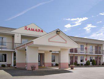 Ramada Limited Jackson, TN