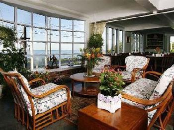 Seaward Inn