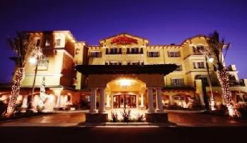 La Bellasera Hotel and Suites