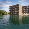 Lakeshore Inn