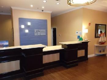 Holiday Inn Express Hotel & Suites SMITHFIELD - SELMA I-95