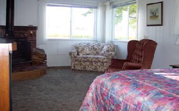 Juan De Fuca Cottages