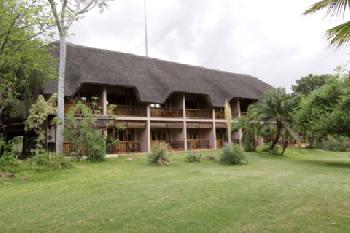 Cresta Mowana Safari Resort and Spa