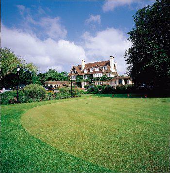 LE MANOIR HOTEL