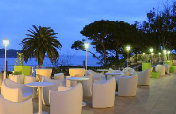 Confortel Caleta Park