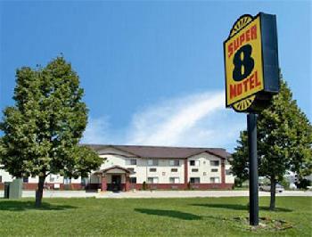 Super 8 Washington/Peoria Area