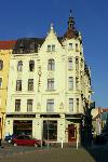 AKZENT Am Goldenen Strauss
