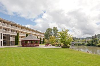 Holiday Inn Express ROSEBURG