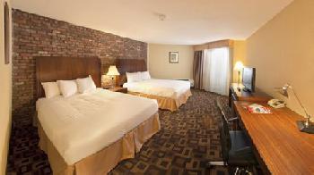 Cortina Inn and Suites