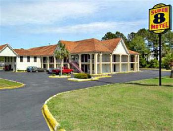 Super 8 Darien