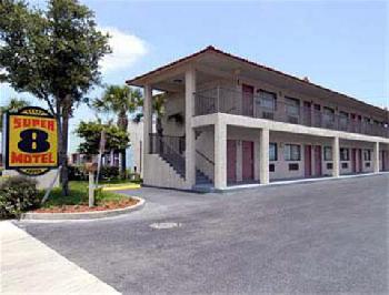 Super 8 FT. Pierce