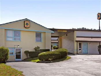 Super 8 North East/Erie Area