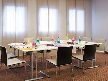 Mercure Paris La Defense 5