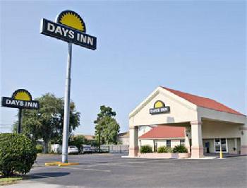 Days Inn Conroe