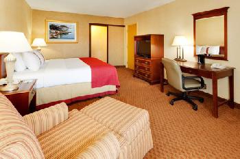 Holiday Inn SANTA BARBARA-GOLETA