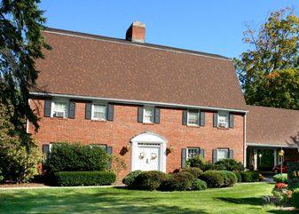 Autumn Inn