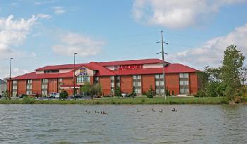 BEST WESTERN Luxbury Inn Fort Wayne