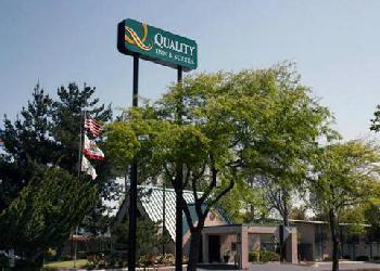 Quality Inn & Suites