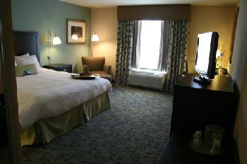 Hampton Inn and Suites Savannah-Airport