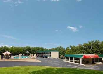 Econo Lodge Silver Dollar City Area