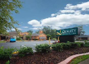 Quality Inn & Suites